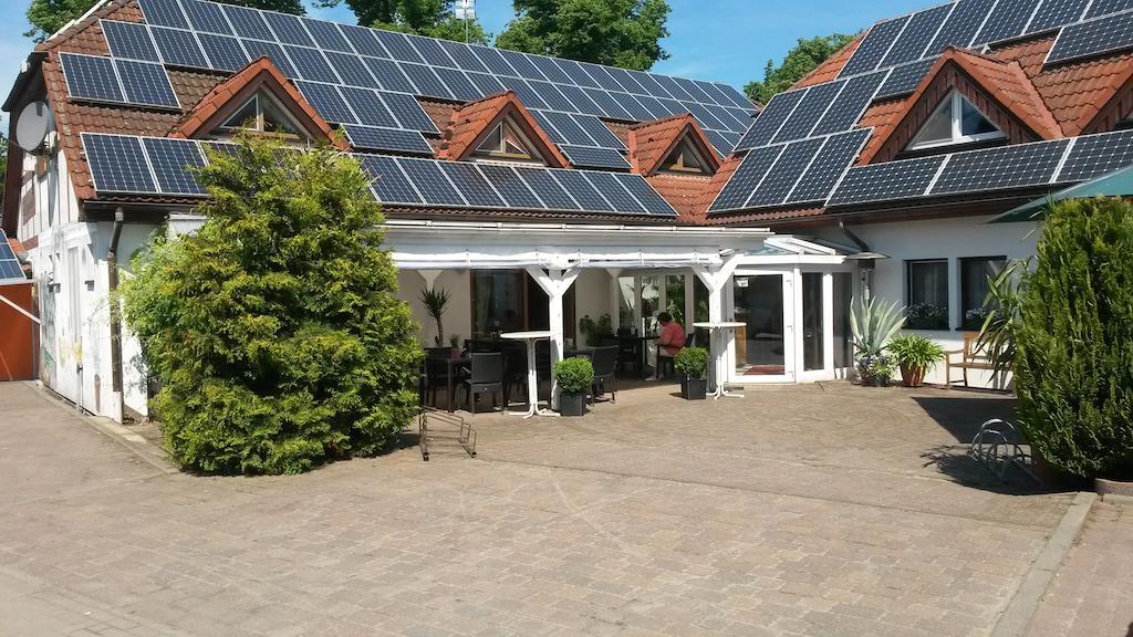 Landhotel Zum Baggernpuhl Wachow Exterior foto